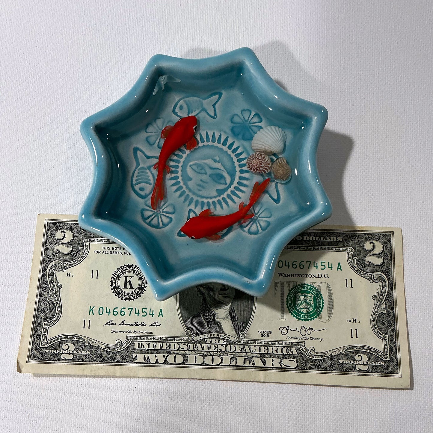 Fish Bowl - Unique Turquoise and White Ceramic Bowl with Sculptures of Fishes!