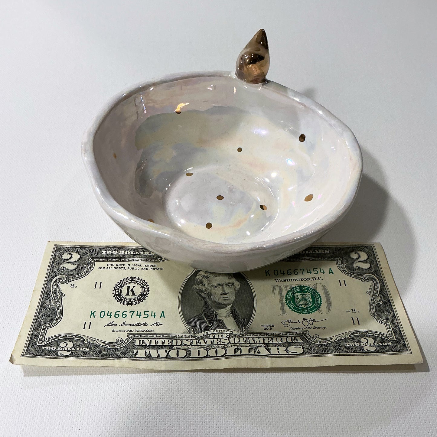 Ceramic Bowl - Unique Bowl for your Haftseen, Home or Office Decor With a Golden Bird Design