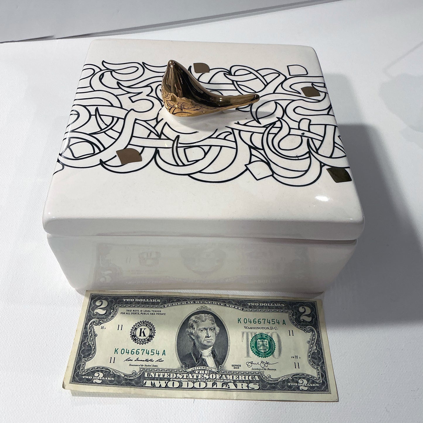 Beautiful Ceramic Chocolate Container With A Lid Designed by Calligraphy & A Golden Bird