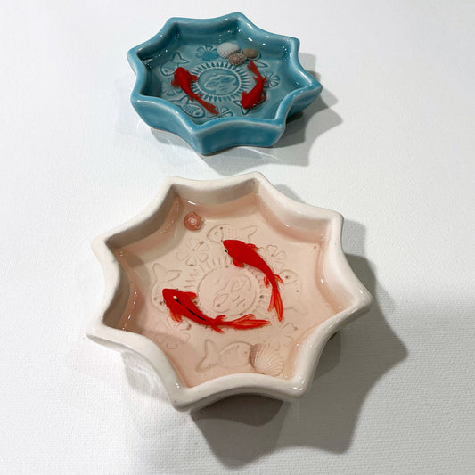 Fish Bowl - Unique Turquoise and White Ceramic Bowl with Sculptures of Fishes!