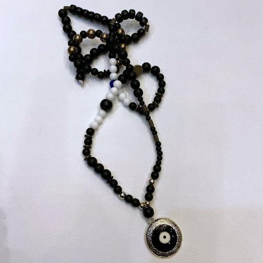 Elegant Beaded Necklace with a Pendant of Evil's Eye- Unisex