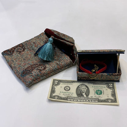 A Bracelet with Termeh Jewelry Box and Cover, A Unique Gift for You Loved Ones, Style 2